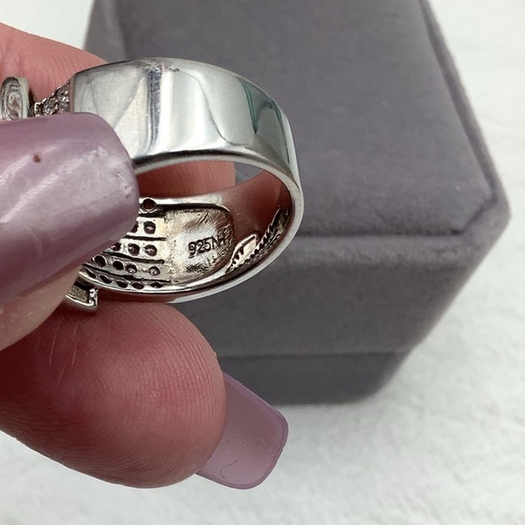 Fidelity and Protection Sterling Silver Buckle Ring - Picture 4 of 4